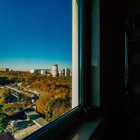 Apartment Elegant Near The Park