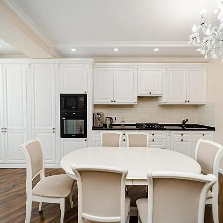 Apartment Elegant Near The Park Chisinau
